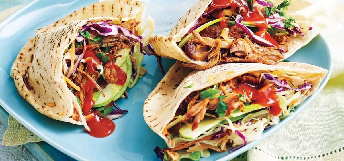 Готовим Meat BBQ Chicken and Slaw Pitas
