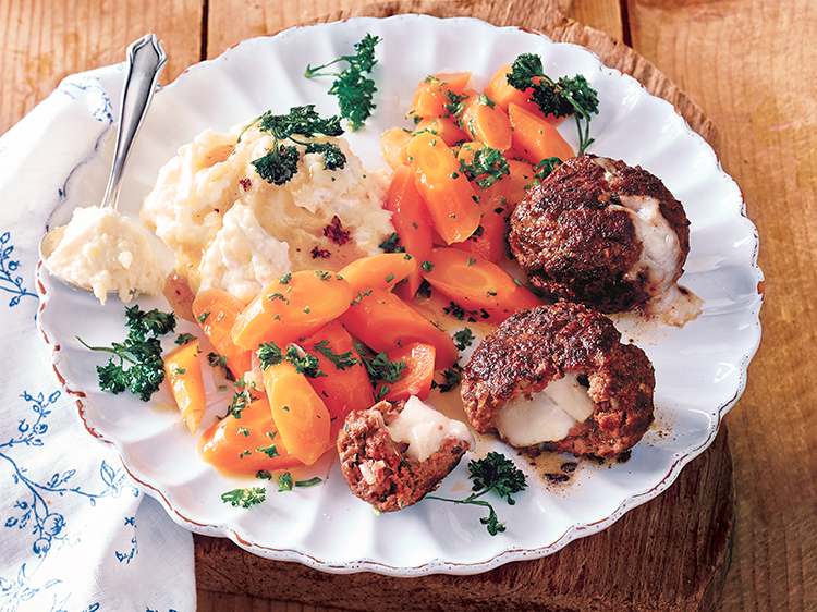 Готовим Meat Stuffed Meatballs with Honey-Glazed Carrots