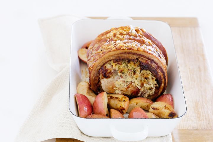 Готовим Meat Bacon and sage stuffed roast pork