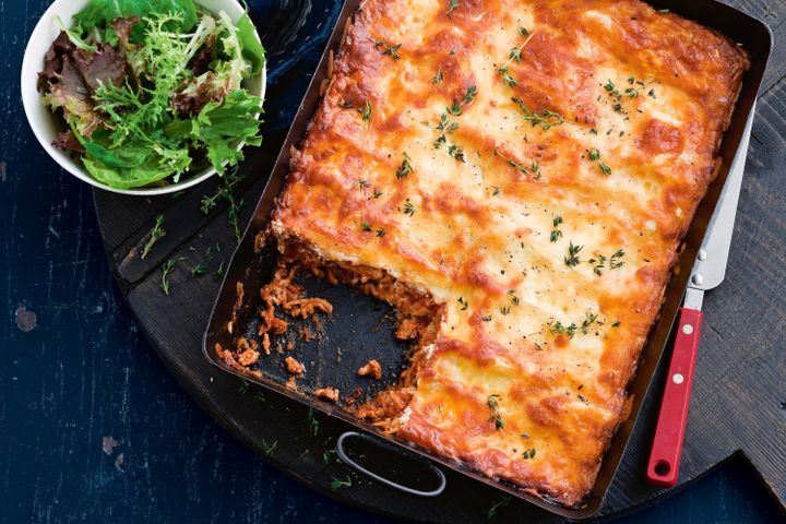 Cooking Meat Cheats lasagne