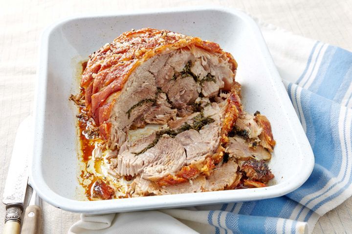 Cooking Meat Crispy roast pork shoulder (porchetta)