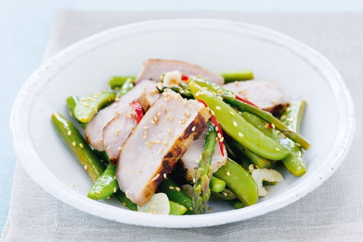 Cooking Meat Ginger pork with sugar snap peas and asparagus