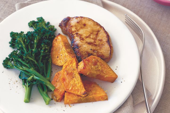 Cooking Meat Glazed pork with ginger sweet potato & broccolini