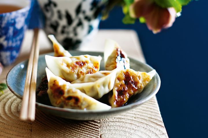 Cooking Meat Gyozas