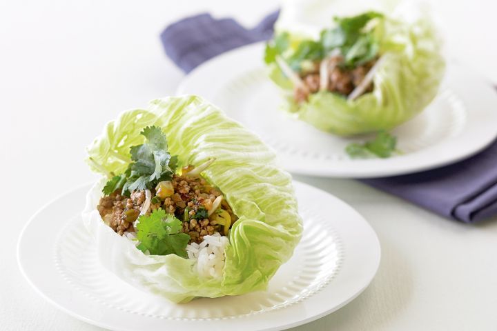 Готовим Meat Lettuce wraps with coriander pork