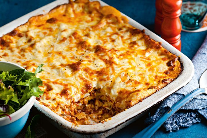 Cooking Meat Pork and veal lasagne with two-cheese bechamel