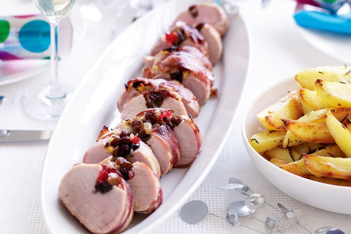 Готовим Meat Pork fillets with dried fruit