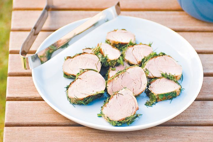 Готовим Meat Pork rolled in herbs and Dijon