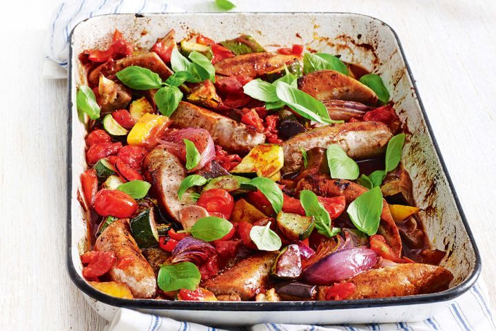 Готовим Meat Pork sausage and ratatouille bake