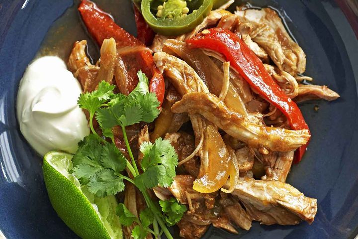 Cooking Meat Pulled pork with tomato and coriander salad