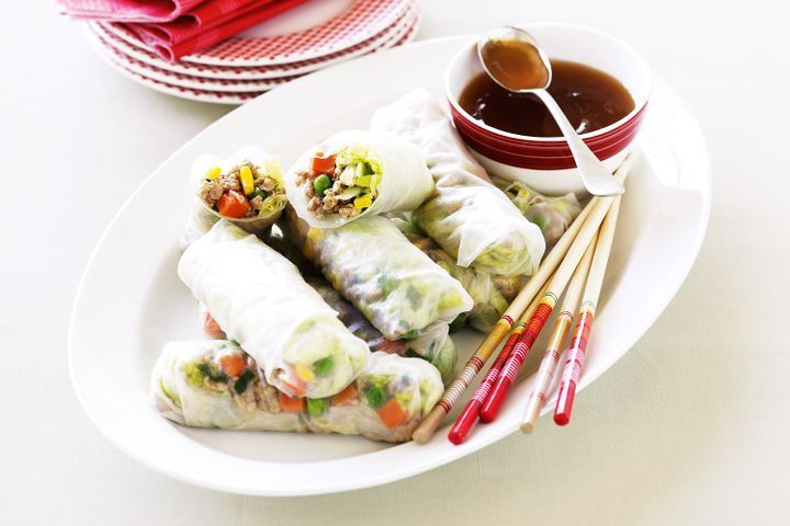 Cooking Meat San choy bau rice paper rolls