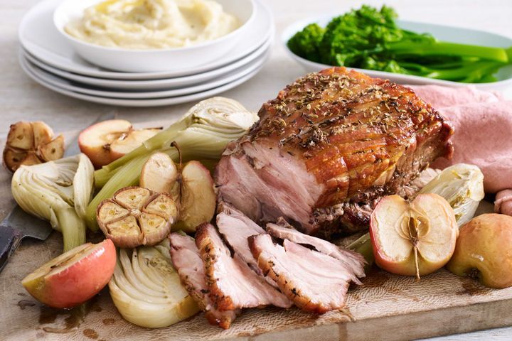 Cooking Meat Slow-cooked pork with fennel and apples
