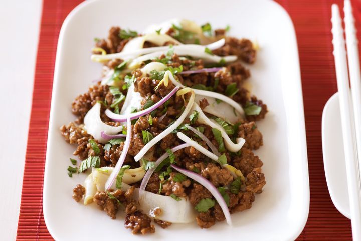 Cooking Meat Stir-fried pork rice noodles