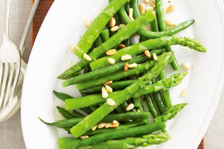 Cooking Salads Asparagus, bean and pine nut salad