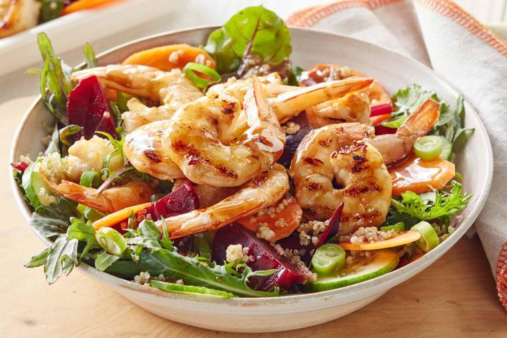 Cooking Salads BBQ prawns with superfood salad