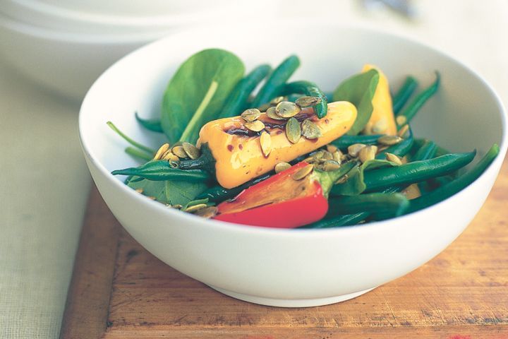 Cooking Salads Barbecued capsicum and bean salad