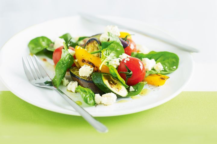 Cooking Salads Barbecued vegetable salad with feta and spinach