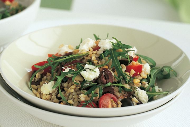 Cooking Salads Barley salad with feta and pine nuts (vegetarian)