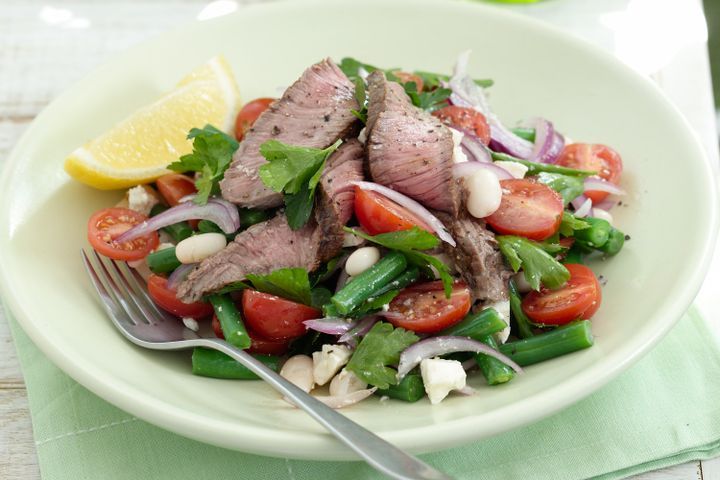 Cooking Salads Beef, bean and feta salad