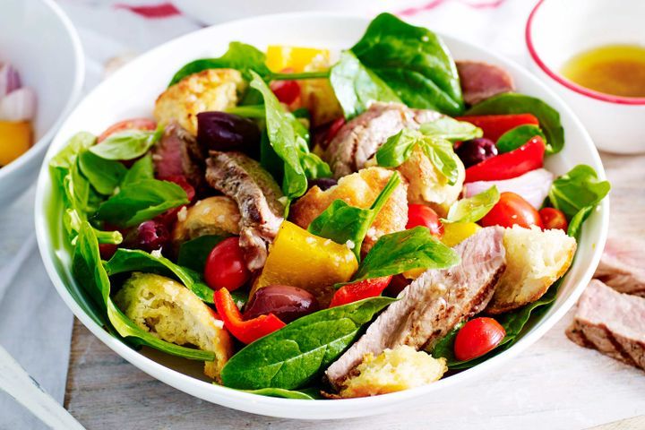 Cooking Salads Beef panzanella salad