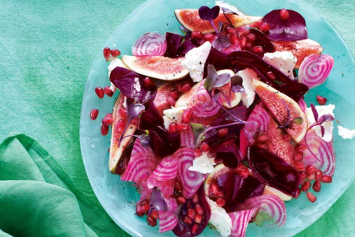 Cooking Salads Beetroot, fig and pomegranate salad with goats cheese
