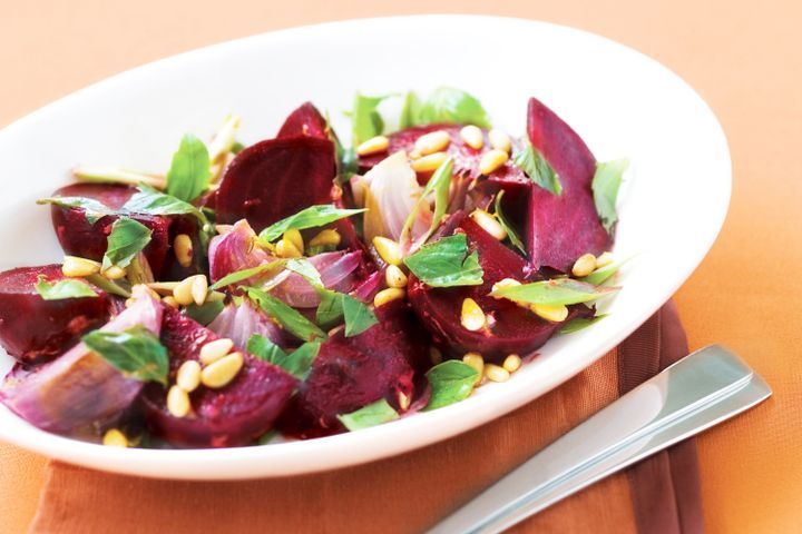 Cooking Salads Beetroot, red onion and orange salad