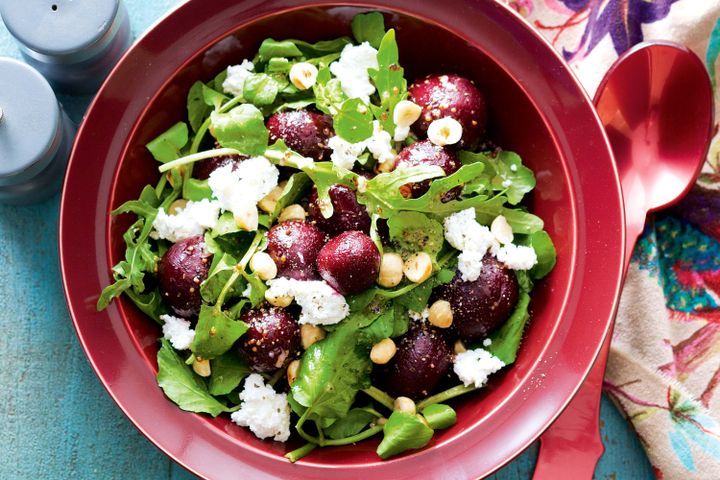 Cooking Salads Beetroot, watercress and goats cheese salad