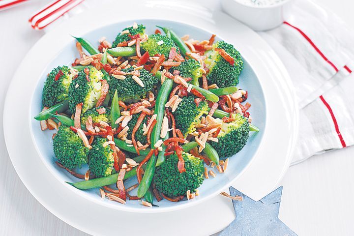 Cooking Salads Broccoli, green bean, bacon and almond salad