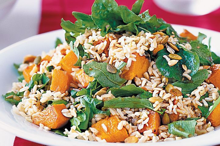 Cooking Salads Brown rice, roast pumpkin and seed salad