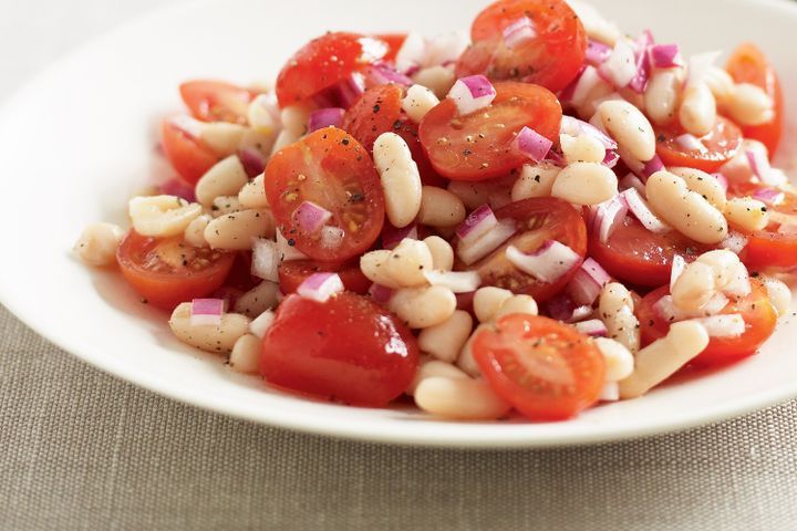 Cooking Salads Cannellini bean and tomato salad