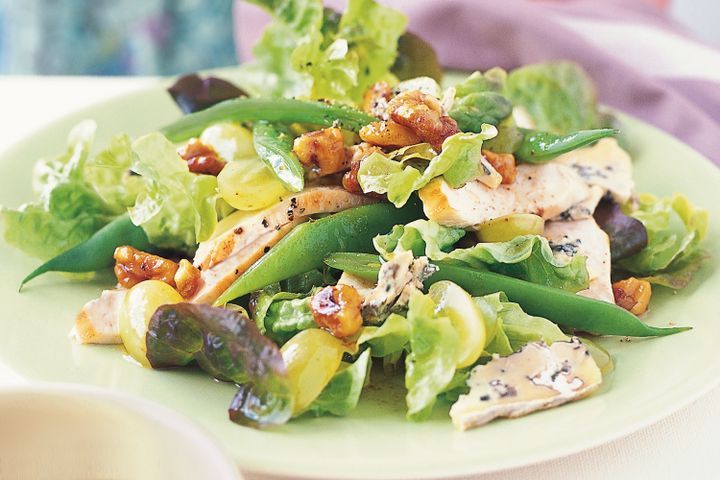 Cooking Salads Chicken and grape salad with honey walnut dressing