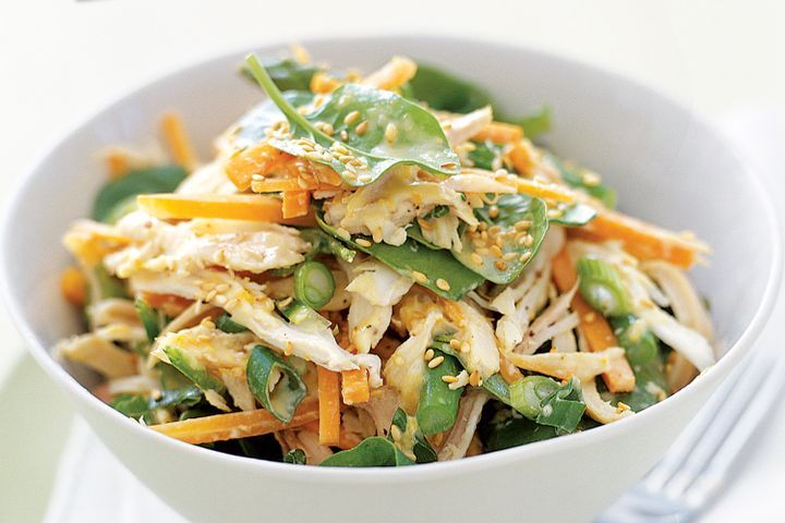Cooking Salads Chicken and sesame salad