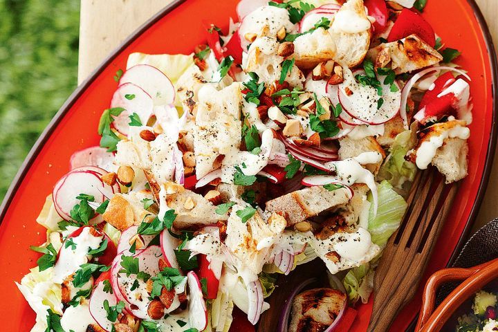 Cooking Salads Colourful crunchy iceberg and almond salad