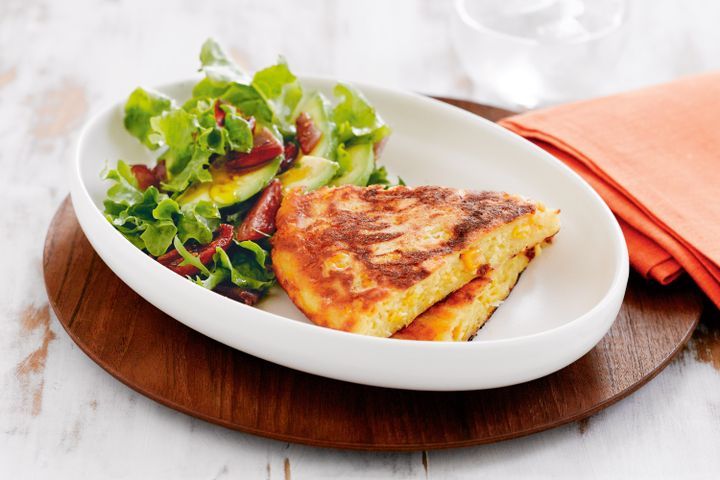 Cooking Salads Corn fritter with bacon and avocado salad