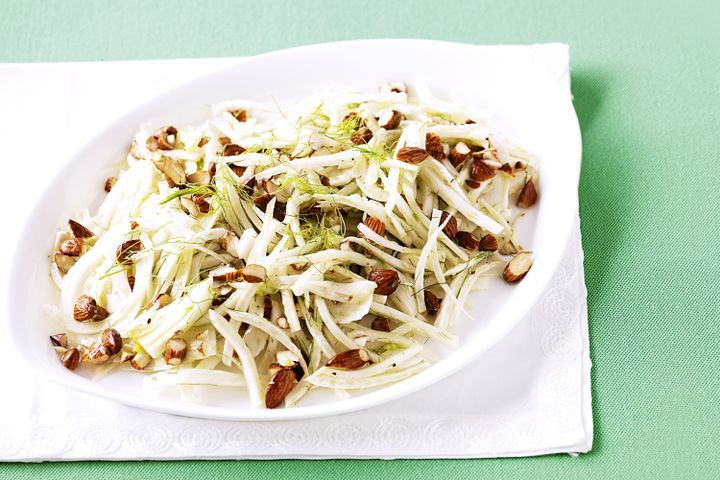 Cooking Salads Fennel and almond salad