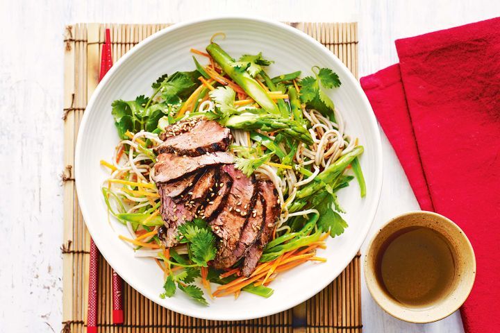 Cooking Salads Honey ginger beef with soba noodle salad