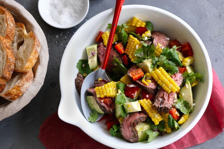 Cooking Salads Jerk beef fillet and corn salad