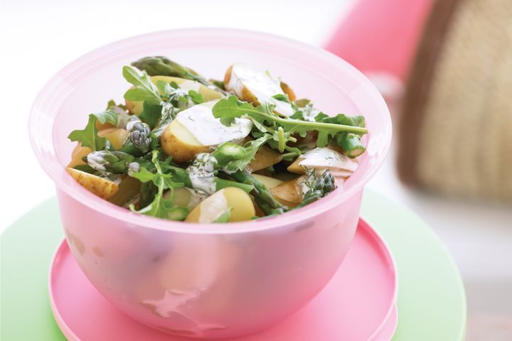 Cooking Salads Kipfler potato, asparagus and rocket salad