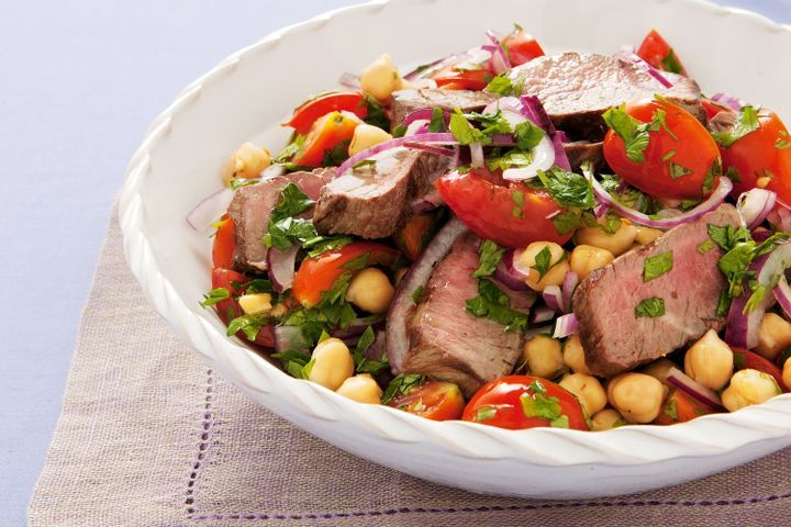 Cooking Salads Lamb, parsley and chickpea salad