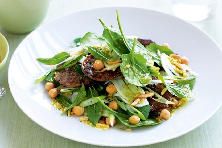 Cooking Salads Lamb, spinach & ginger salad