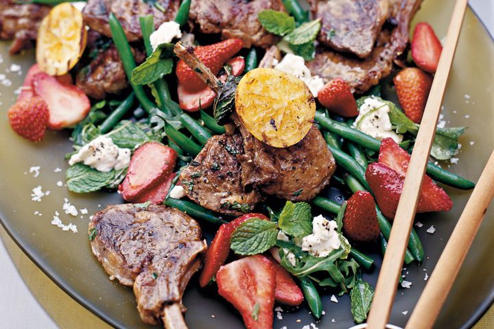 Cooking Salads Lamb cutlets with bean, strawberry and feta salad