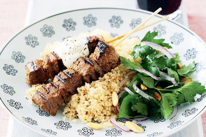 Cooking Salads Lamb skewers with parsley & almond salad