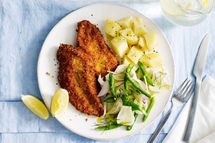 Cooking Salads Lemon pepper chicken schnitzel with fennel salad