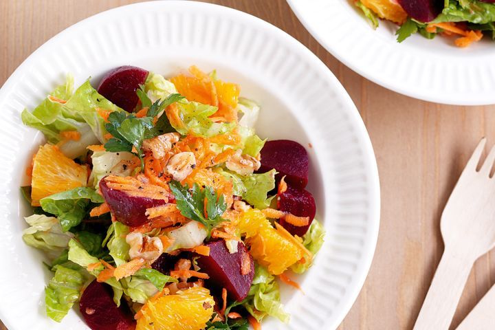 Cooking Salads Orange and beetroot chopped salad