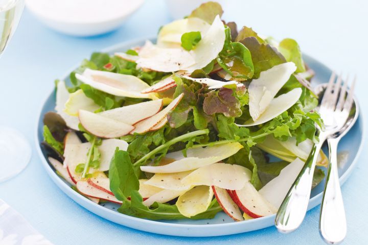 Cooking Salads Pear and parmesan salad