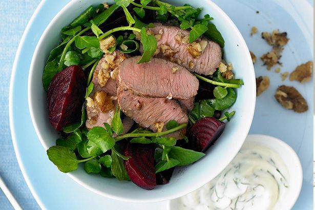 Cooking Salads Pepper lamb salad with basil yoghurt and walnut dressing