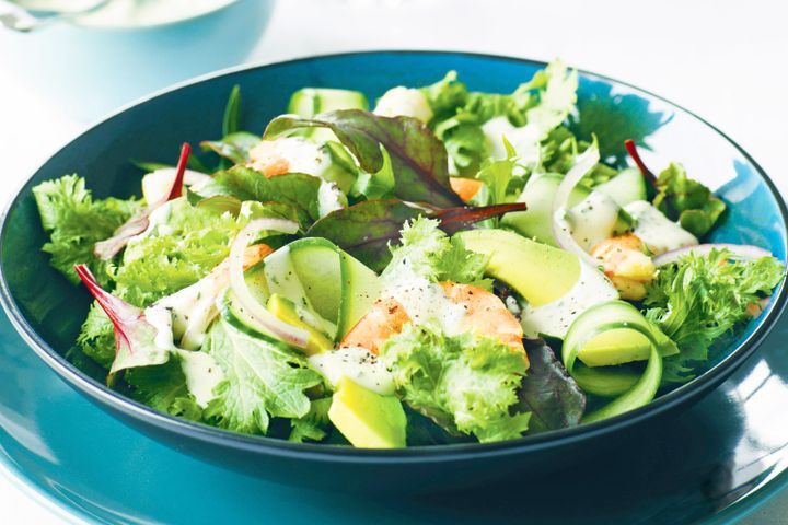 Cooking Salads Prawn, avocado and Asian lettuce salad