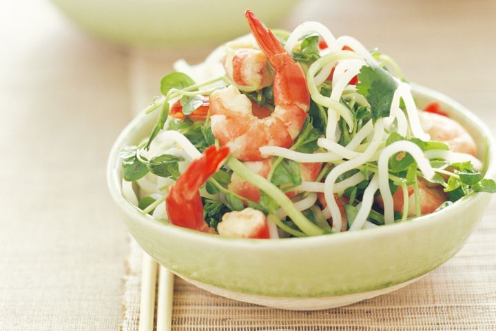 Cooking Salads Prawn and rice noodle salad