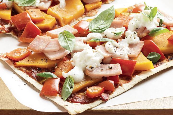 Cooking Salads Pumpkin and bacon pizzas with walnut salad