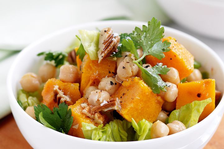 Cooking Salads Roast pumpkin and chickpea chopped salad